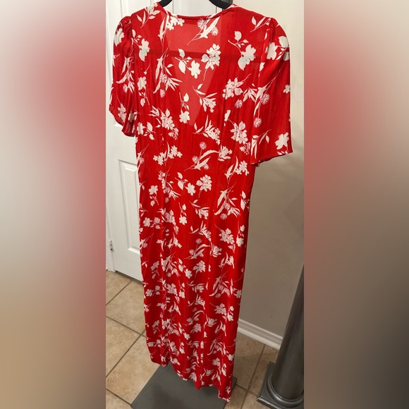 Rare Zara Floral Midi Dress size small 🌹 - Picture 4 of 5